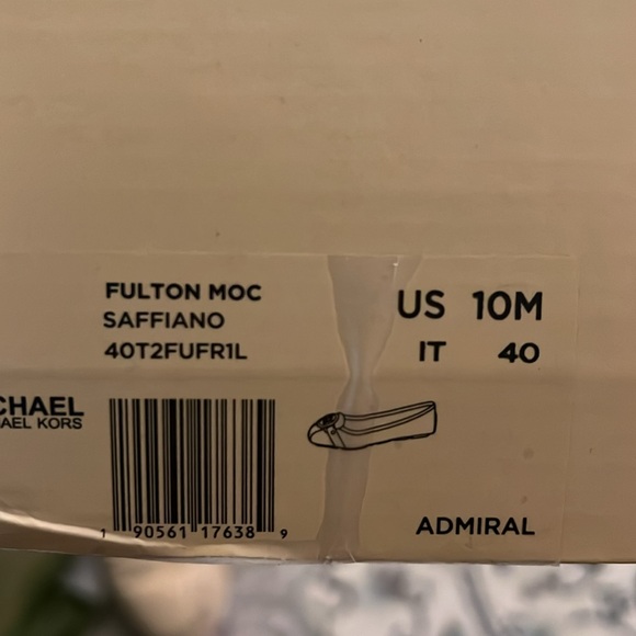 Navy Michael Kors Fulton flats brand new - Picture 8 of 8